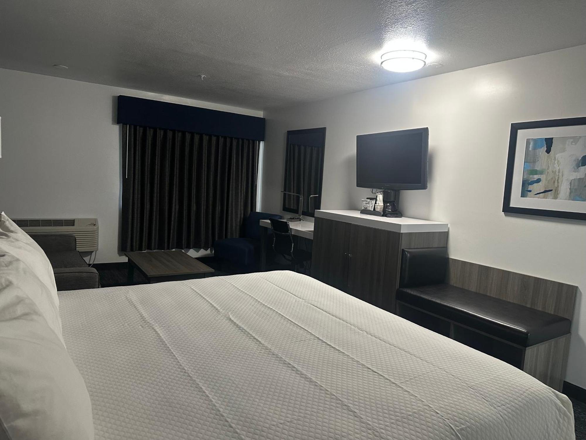 Oyster Bay Inn & Suites Bremerton Dış mekan fotoğraf